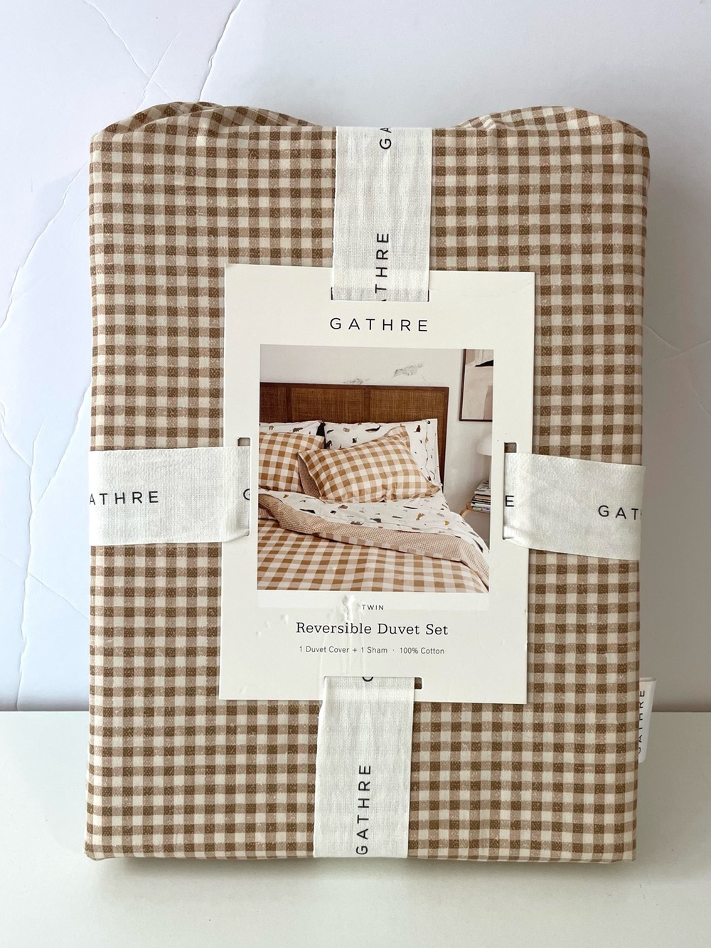 Gathre Khaki Gingham
Reversible Duvet Twin Set. NWT